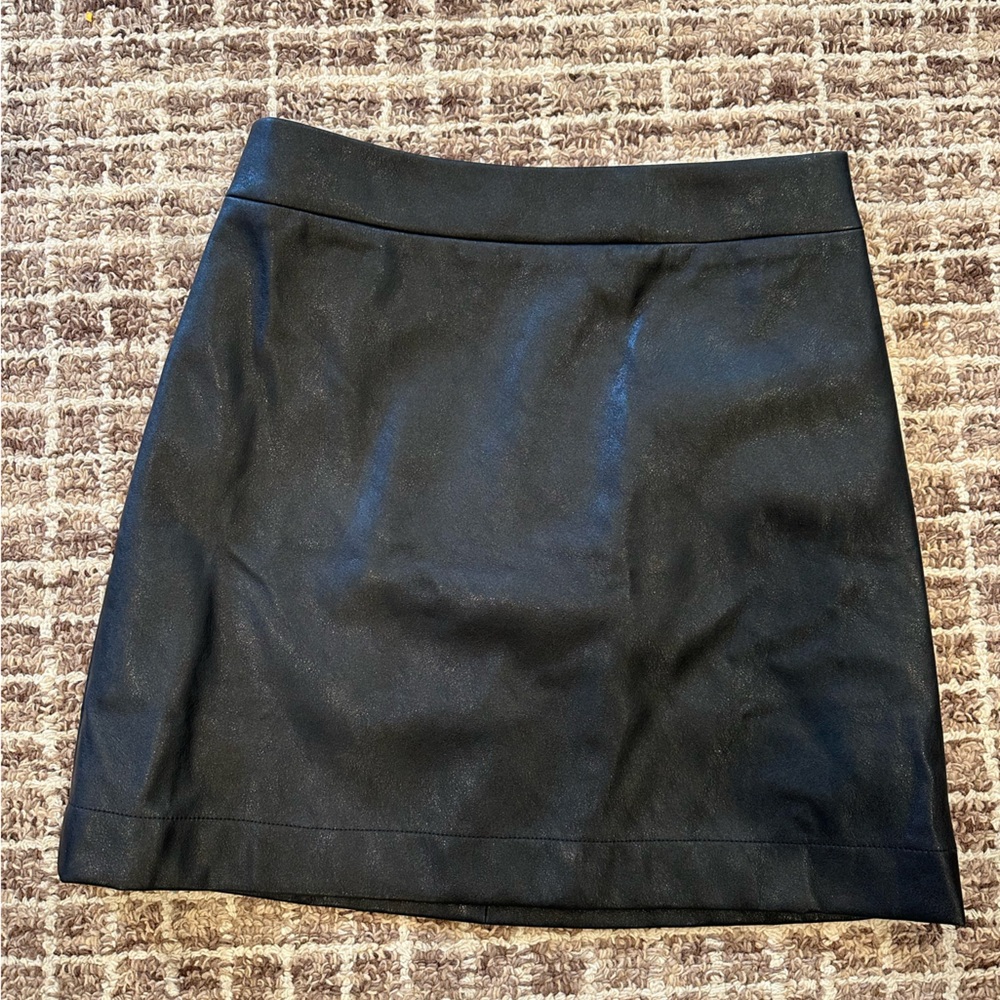 Black faux leather mini skirt